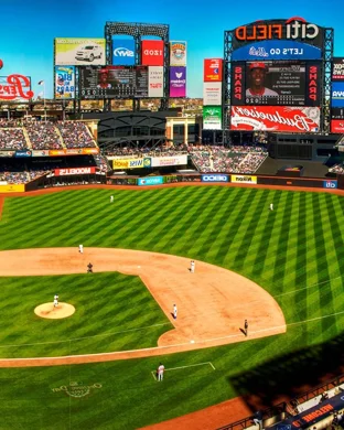 National League Division Series: Atlanta Braves vs. Los Angeles Dodgers - Home Game 2, Series Game 4